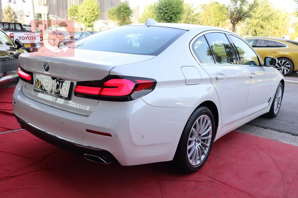 BMW 5-Series
